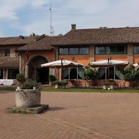 Relais Cascina Scottina * Cadeo