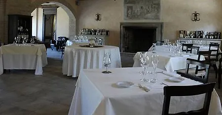 Relais Cascina Scottina * Cadeo