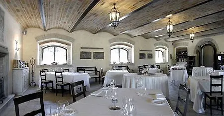 Relais Cascina Scottina Country house