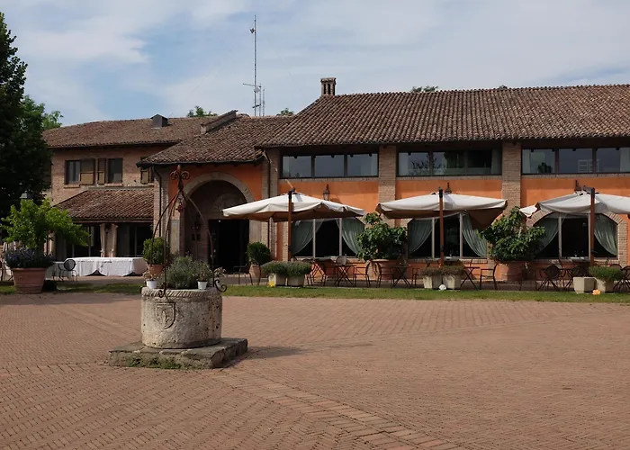 Relais Cascina Scottina * Cadeo