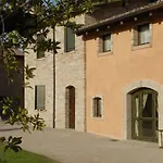 Relais Cascina Scottina * Cadeo
