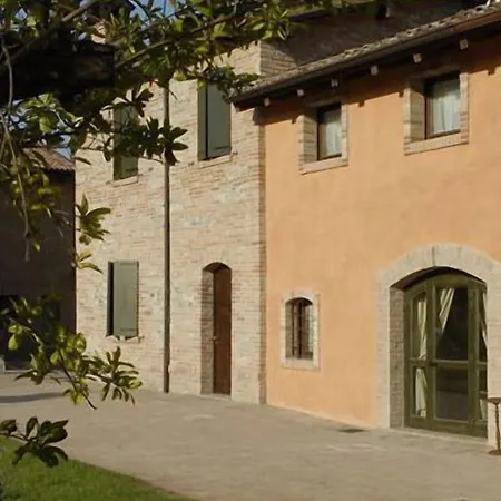 Relais Cascina Scottina * Cadeo