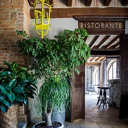 Relais Cascina Scottina Venkovský dům *