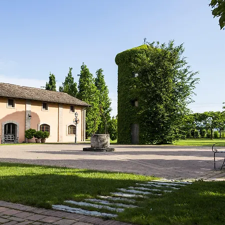 Relais Cascina Scottina Cadeo
