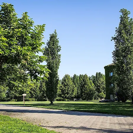Relais Cascina Scottina Venkovský dům