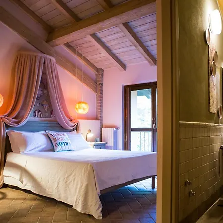 Relais Cascina Scottina Kır Evi *