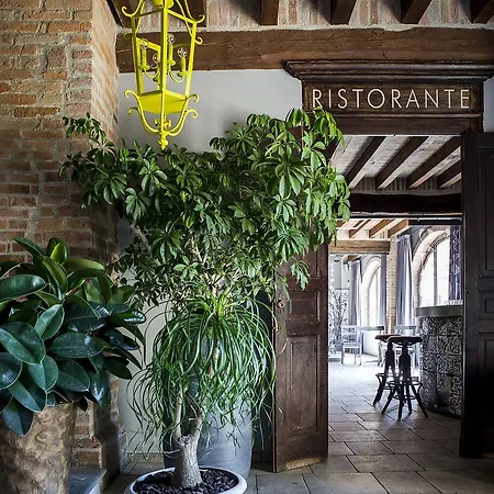 Relais Cascina Scottina Venkovský dům *