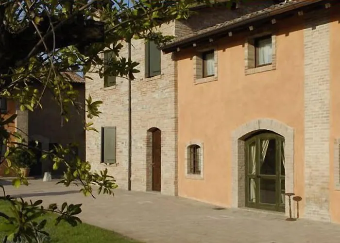 Relais Cascina Scottina * 卡代奥