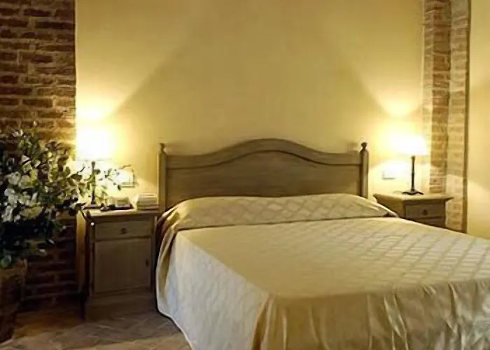 Relais Cascina Scottina 乡村民宿 卡代奥