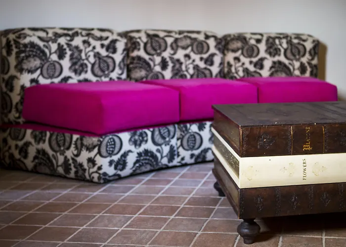 Relais Cascina Scottina 乡村民宿 卡代奥